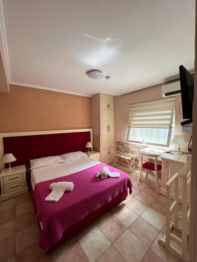 Hotel Bujtina Shqiptare Tirana Exteriér fotografie