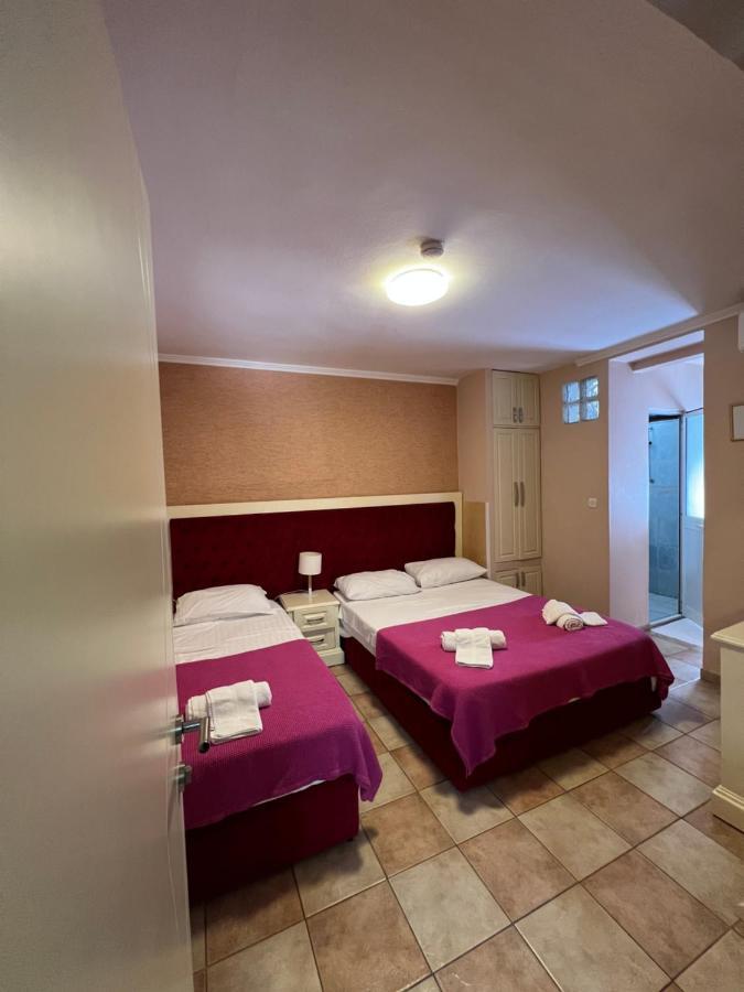 Hotel Bujtina Shqiptare Tirana Exteriér fotografie