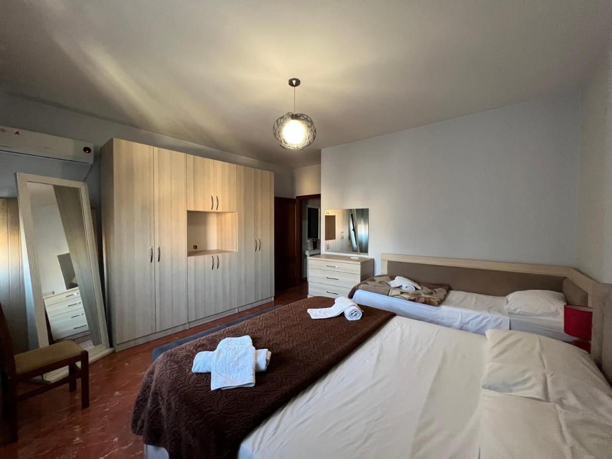 Hotel Bujtina Shqiptare Tirana Exteriér fotografie