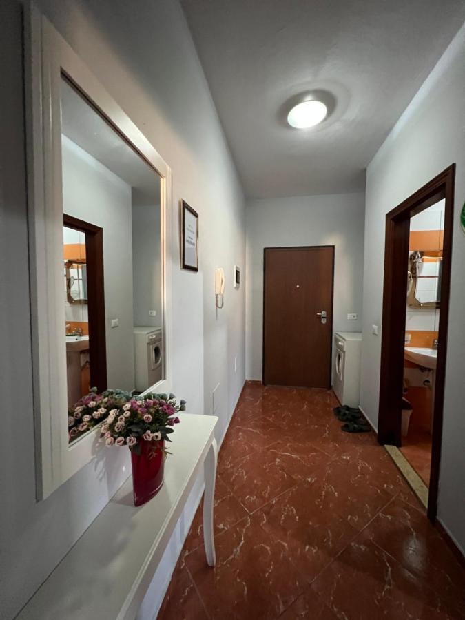 Hotel Bujtina Shqiptare Tirana Exteriér fotografie