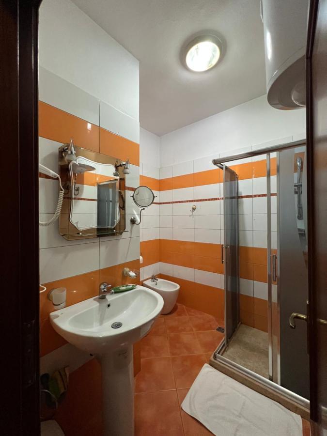Hotel Bujtina Shqiptare Tirana Exteriér fotografie